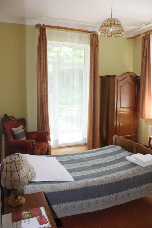 Hotel Osrodek Wypoczynkowy Rapsodia Krynica-Zdrój Habitación foto
